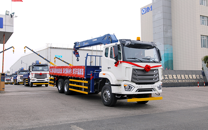 豪利777SQS250随车起沉机批量发车，助力 “一带一路” 沿线基建腾飞