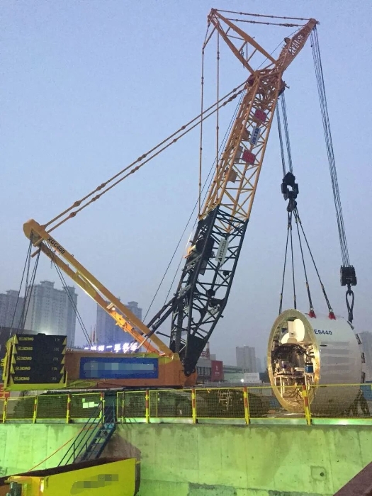 赋能轨交建设，豪利777稳稳‘吊’打难题