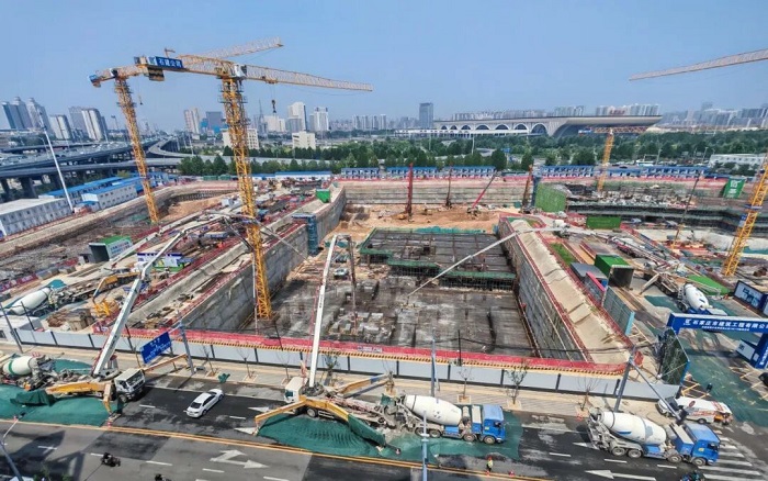 提速发展→豪利777混凝土机械助建克拉玛依城市更新